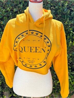Stuzo! Yellow Queen Hoodie